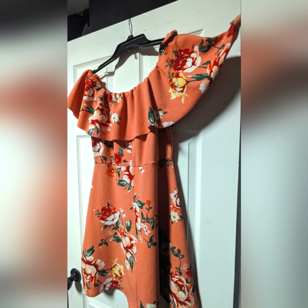 Off the shoulder floral coral dress